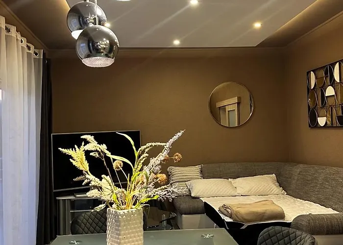 Matea Apartman Tisno