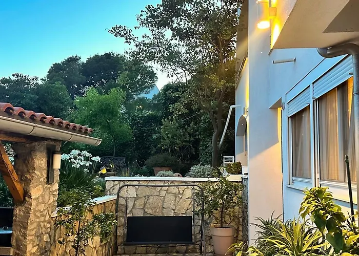 Matea アパート *